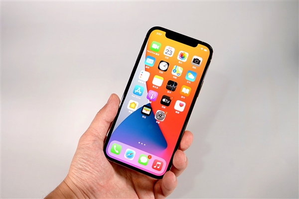 沿河苹果手机维修分享iOS 14.2修订版已到，专属iPhone 12系列 